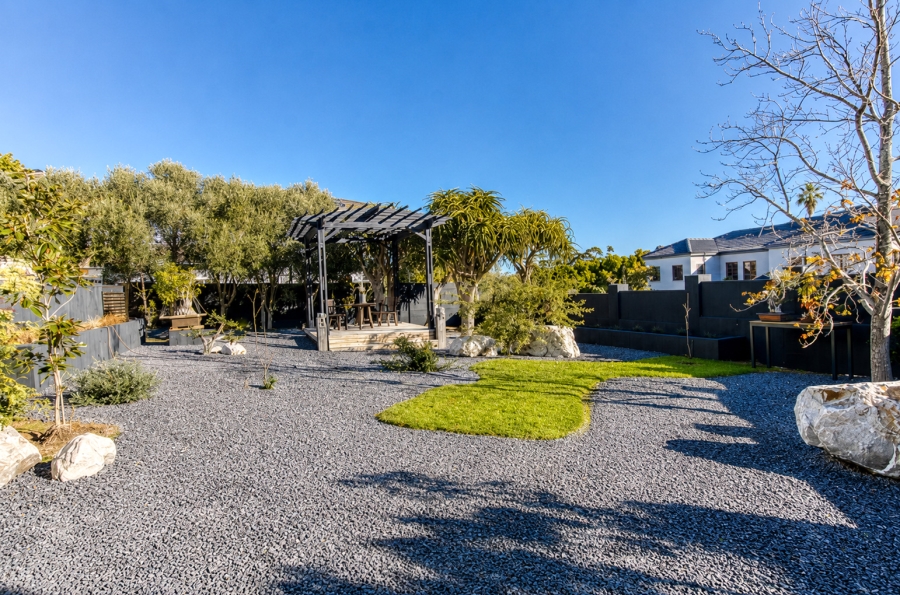 3 Bedroom Property for Sale in Heldervue Western Cape